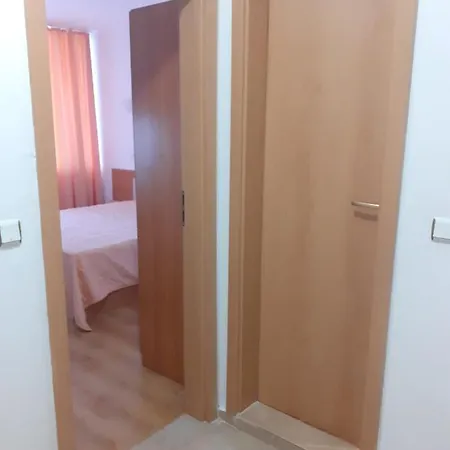 полюси 1 * Słoneczny Brzeg